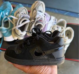 Boys shoes size 8C