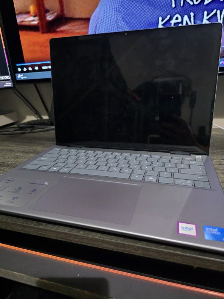 Dell Inspiron 14 7440 2-in-1