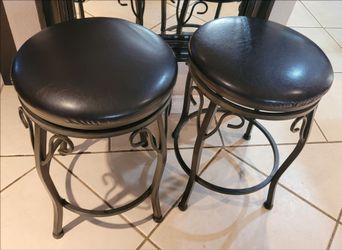 Set of 2 Swivel Bar Stools