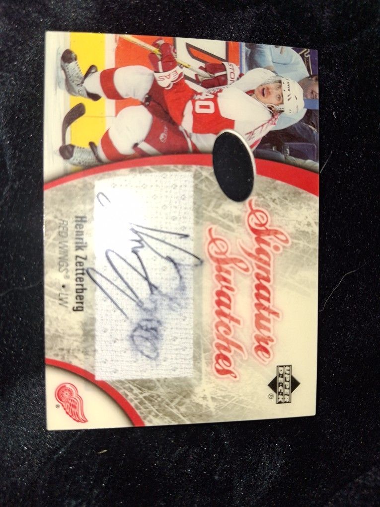 Signed Henrik Zetterberg Jersey Card