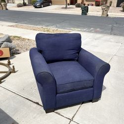 Pottery Barn Navy Blue Buchanan Roll Arm Sitting Chairs $50 Each Firm. 2 Available 