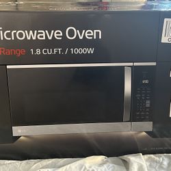 New  LG Microwave Oven