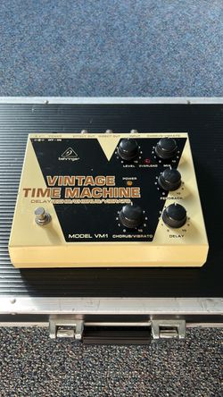 Behringer Vintage Time Machine VM1 Guitar Pedal