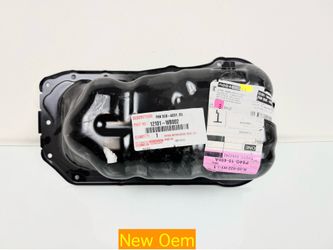 2016-2020 Toyota Yaris Oil Pan  New Oem