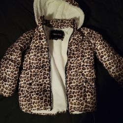 Girls Winter Leopard Jacket Size 5/6