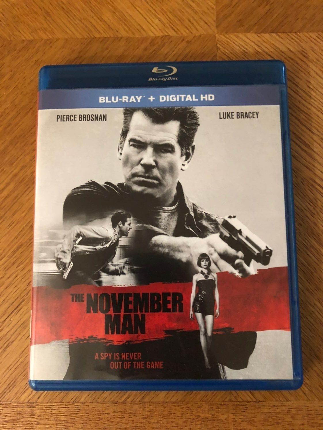 The November Man Blu Ray Pierce Brosnan Olga Kurylenko Luke Bracey action movie