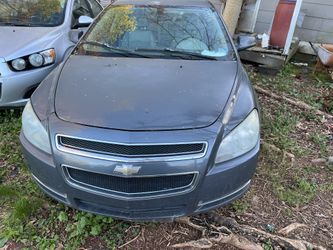 Complete Part Out/2011 Chevrolet Malibu Lt