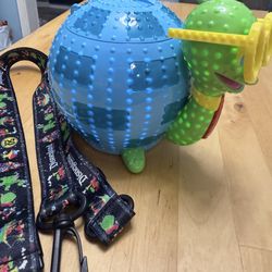 Authentic Disney Light-Up Turtle Water Bottle – Like New