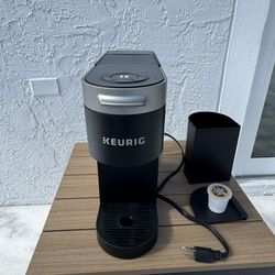 Keurig Coffee Maker – Good Condition