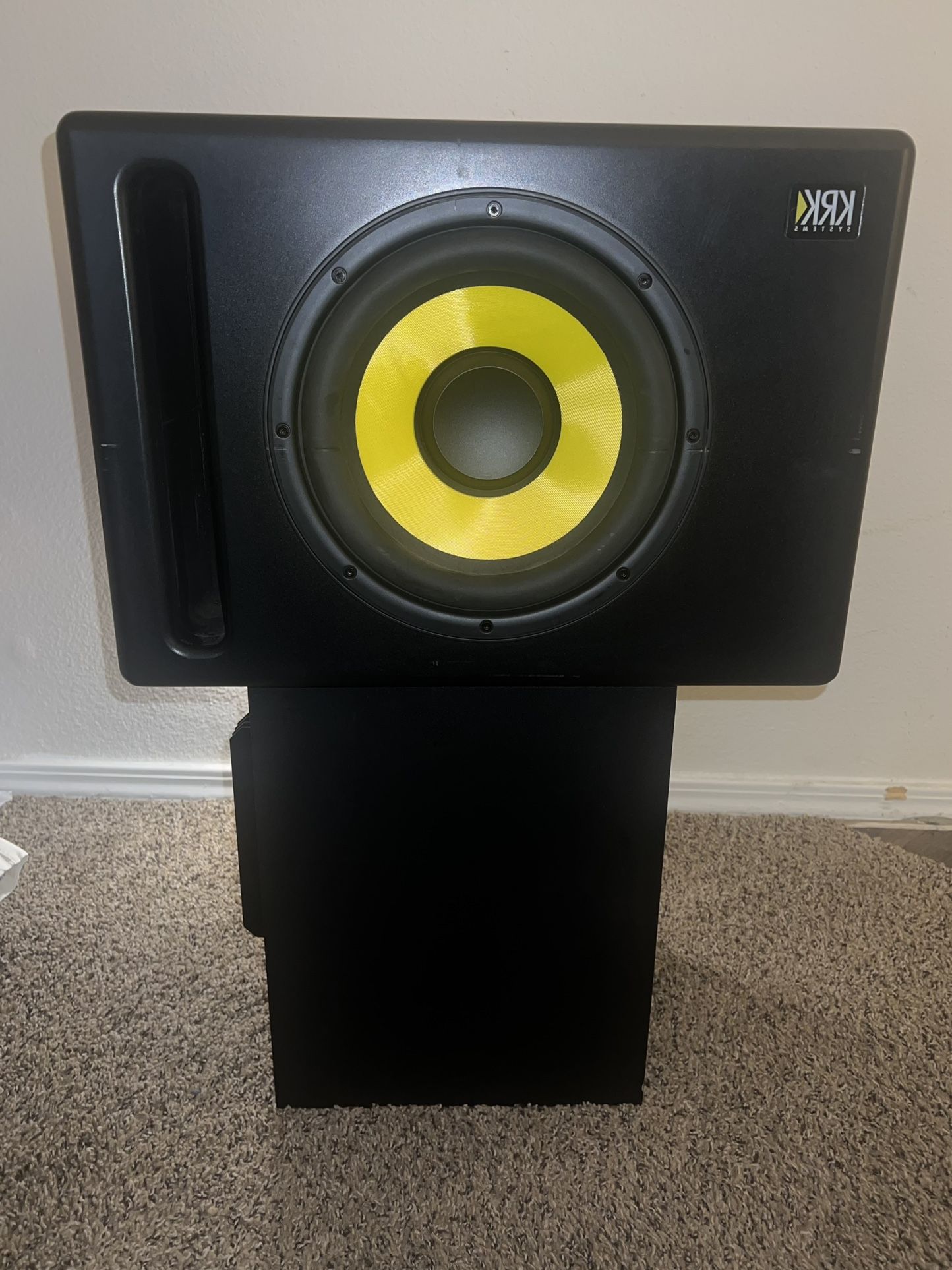STUDIO KRK ROKIT 10” Subwoofer