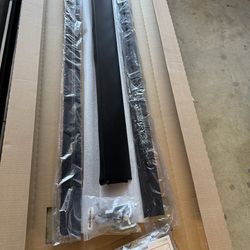 RetraxPRO MX 80731 Retractable Tonneau Cover for 2022-2025 Nissan Frontier 5' Bed