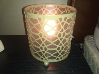 Tàble lamp. Excellent condition