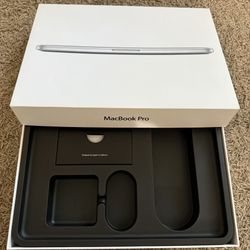 Apple MacBook Pro 13 Inch Box Only