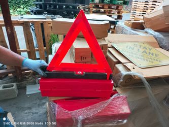 Road Emergency Triangles