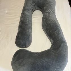 NEW Pregnancy Pillow