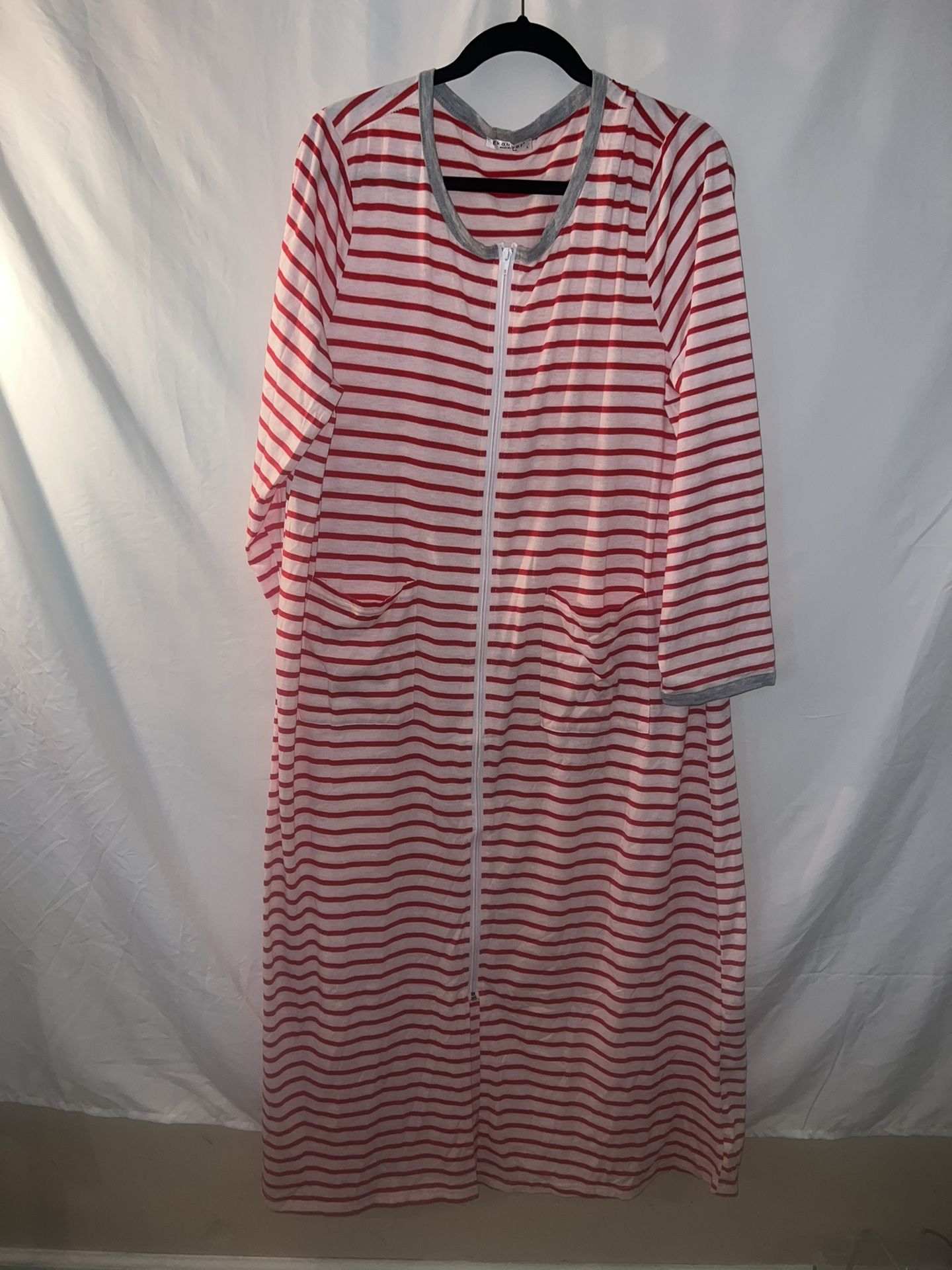 Ladies Womens Large Ekouaer pink striped full zip robe nightgown great shape