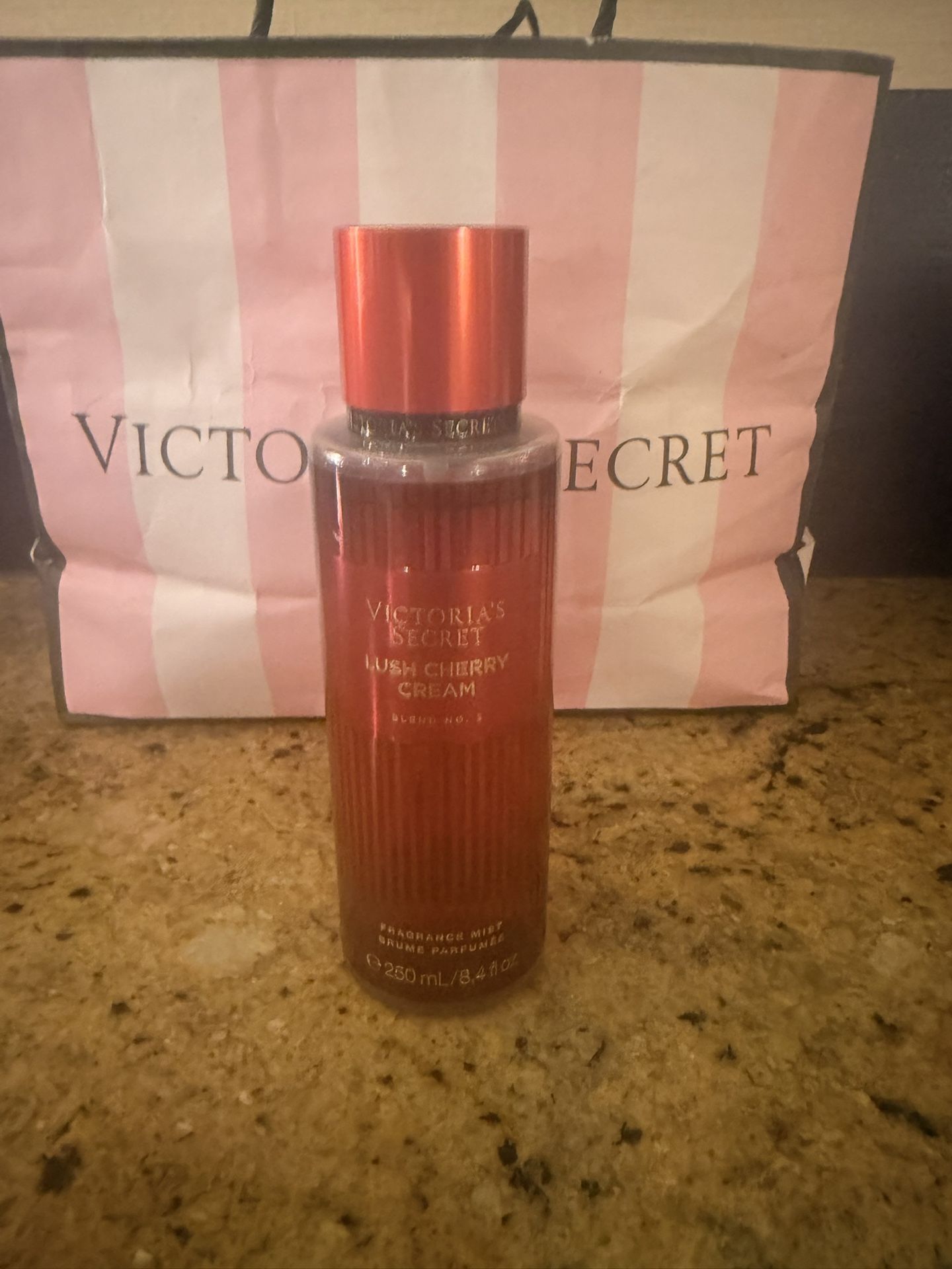 Victoria Secret  Pure Seduction Lush Cherry Cream 
