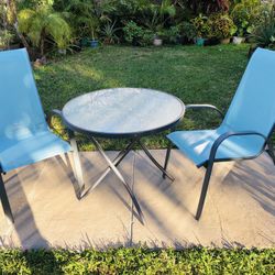 New Metal Patio Set Glass Table Folds Wynwood