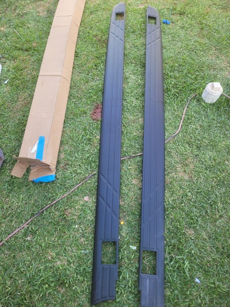 Truck Bed Molding - GM (1(contact info removed))
2011-2014 Chevrolet -