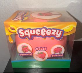 Sunny Days Toymendous Giggle Zone Jumbo Giant Squeezy Peach Squishy Stress Relief Fidget Toy