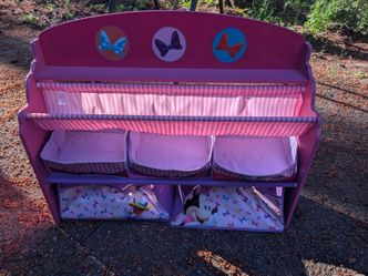 Minnie wooden storage