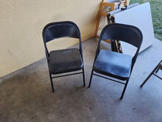 4 Chairs