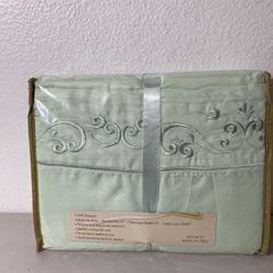 Queen Sheet Sheet Light Green Light Weight Beautiful Embroidery Edge