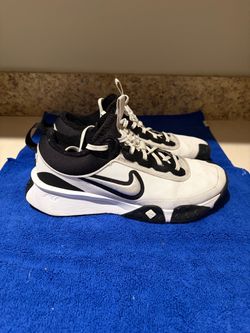 Nike baseball turf shoes - size 5.5