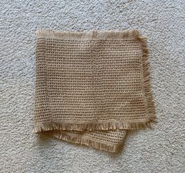 BURLAP TABLE RUNNER (21” W x 93” L)