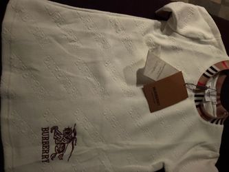 Burberry start shirt size small women
