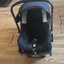 Doona Stroller 