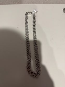 Iced Out Cuban Link Chain Necklace 24in