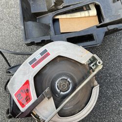 Vintage Sears Craftsman Circular Saw With Weather Case