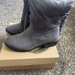 Charlotte Russe Gray Suede Boots Size 8