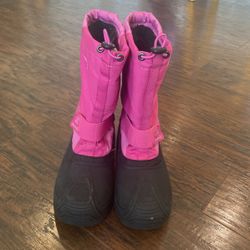Kids Snow Boots (size 3)