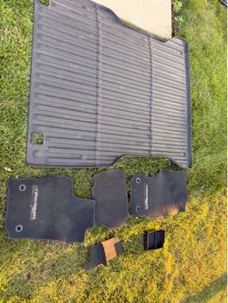 Floor mats and bed mat Toyota Tacoma 2024 4th gen