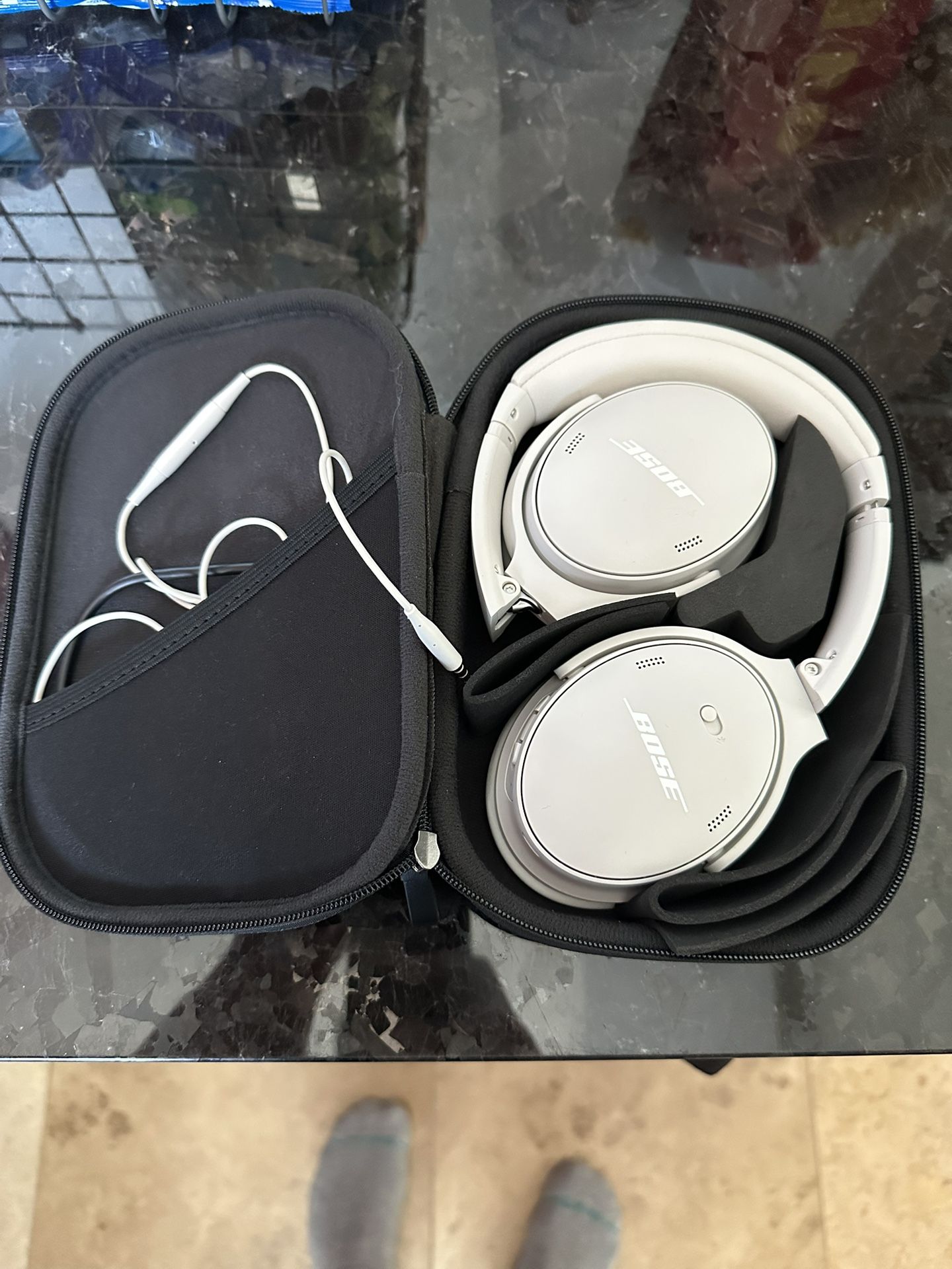 Bose Quiet Comfort Noise Cancelling Headphones
