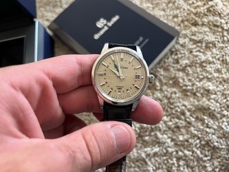 Grand Seiko SBGM221