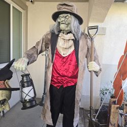 Grave Digger Animatronic HALLOWEEN