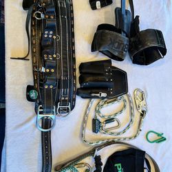 Lineman Pole Climbing Gear for Sale in Parkville, MO - OfferUp