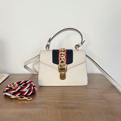 Pre Owned Gucci Sylvie Top Handle Bag Size Mini 