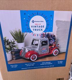 Patriotic vintage truck decor