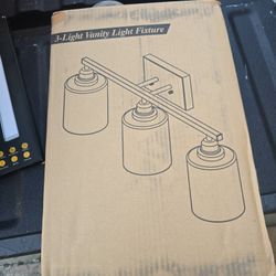3 Light Vanity Light Fixture 