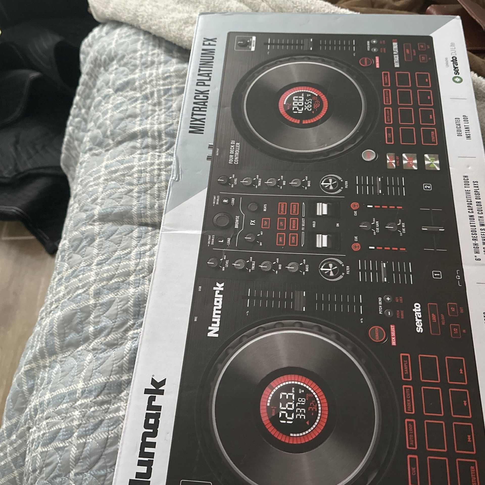 Mixtrack Numark and presound eris3.5