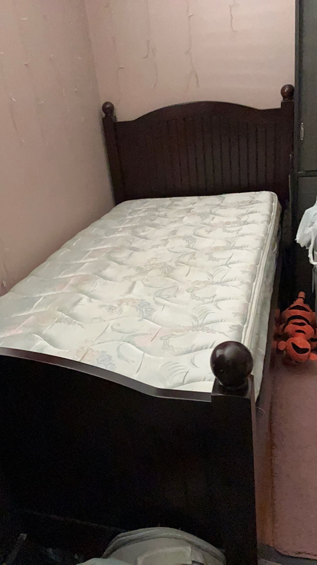 Bed Frame And Mattress