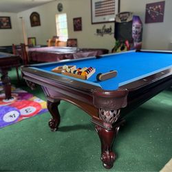 8ft Olhausen pool table (install included)