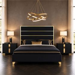Frame Queen Platform bed Black and Gold finish. New Especial price