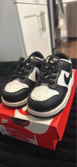 Nike Pandas size 6C
