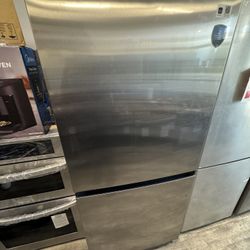 Midea 33" 50/50 Flex™ 3 Way