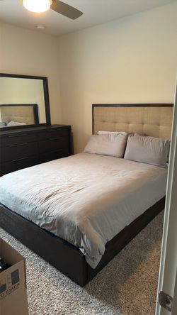 Madden Queen Storage Bedroom Set + Dresser & Mirror – Retail Value $2,700